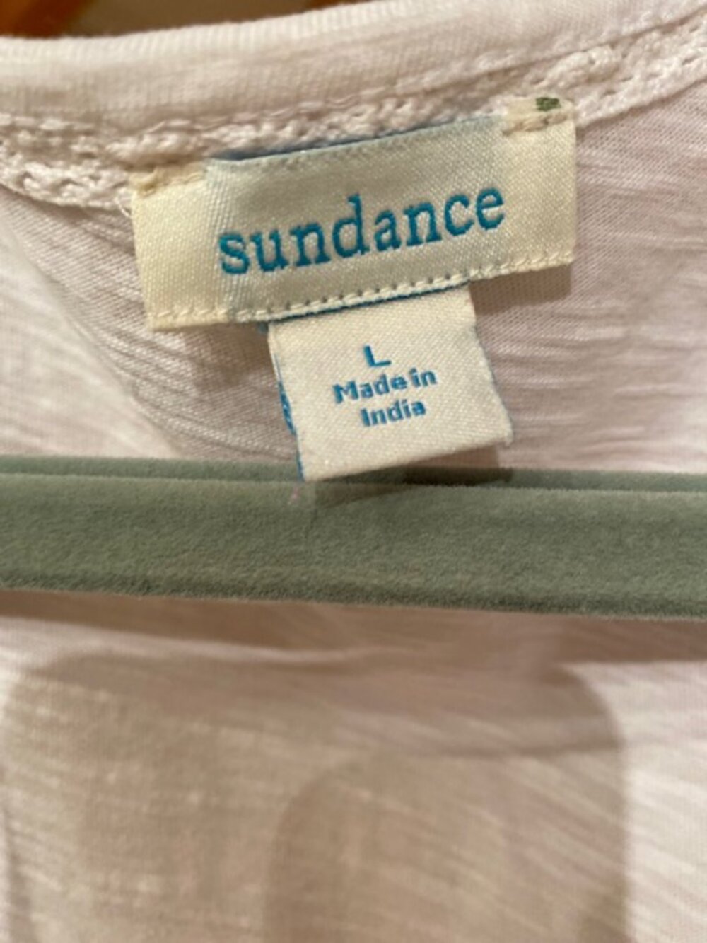 Sundance White Short Sleeve Boho Embroidered top beautiful colors sz L Excellent - Picture 4 of 9